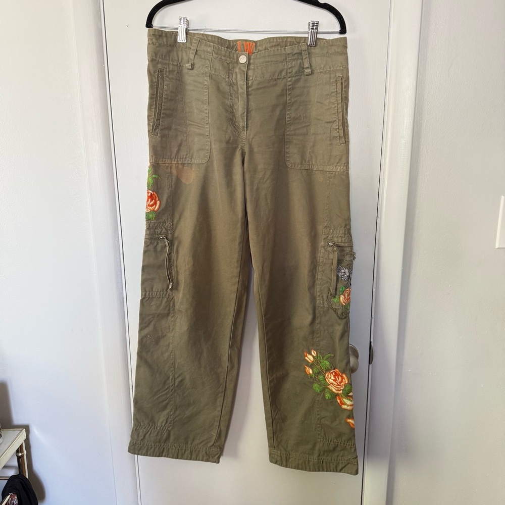 JW Los Angeles Olive Green Floral Embroidered Cargo Style Pants Medium